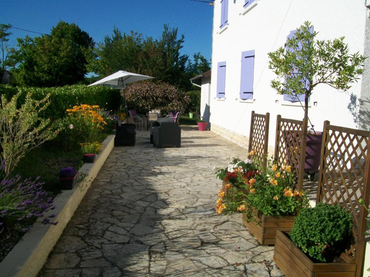 Hotel Au Charme Du Levat Saint Paul de Loubressac Bagian luar foto