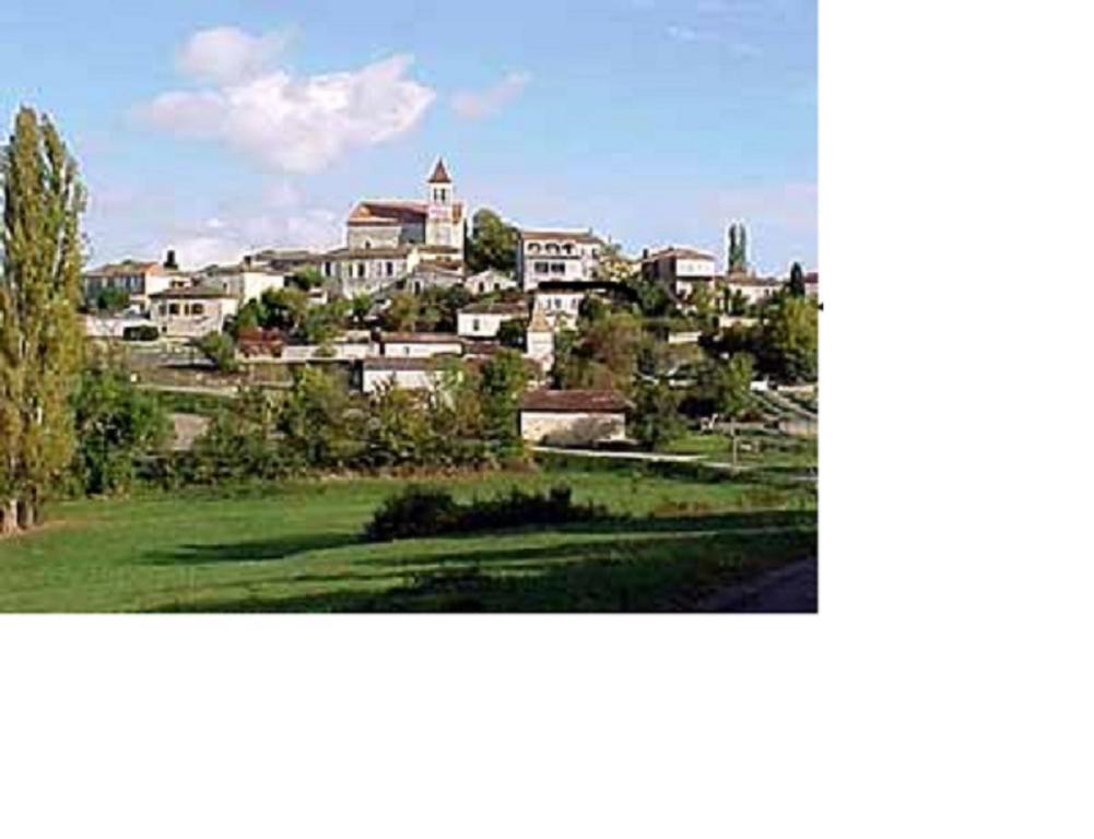 Hotel Au Charme Du Levat Saint Paul de Loubressac Bagian luar foto
